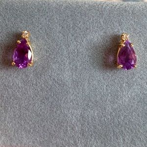 14K Yellow gold Amethyst stud post earrings with diamond chip
